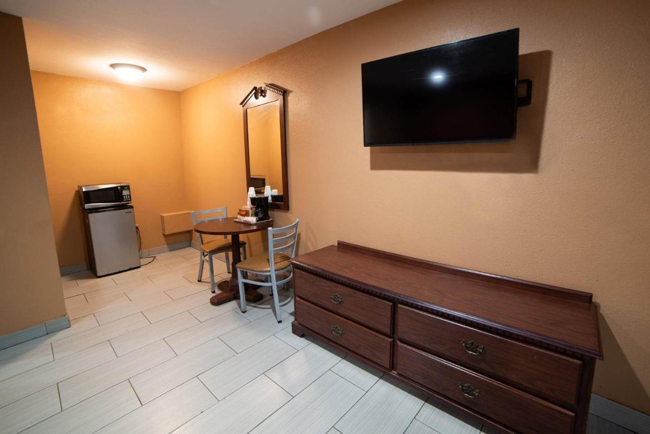 Americas Best Value Inn And Suites Siloam Springs Eksteriør billede