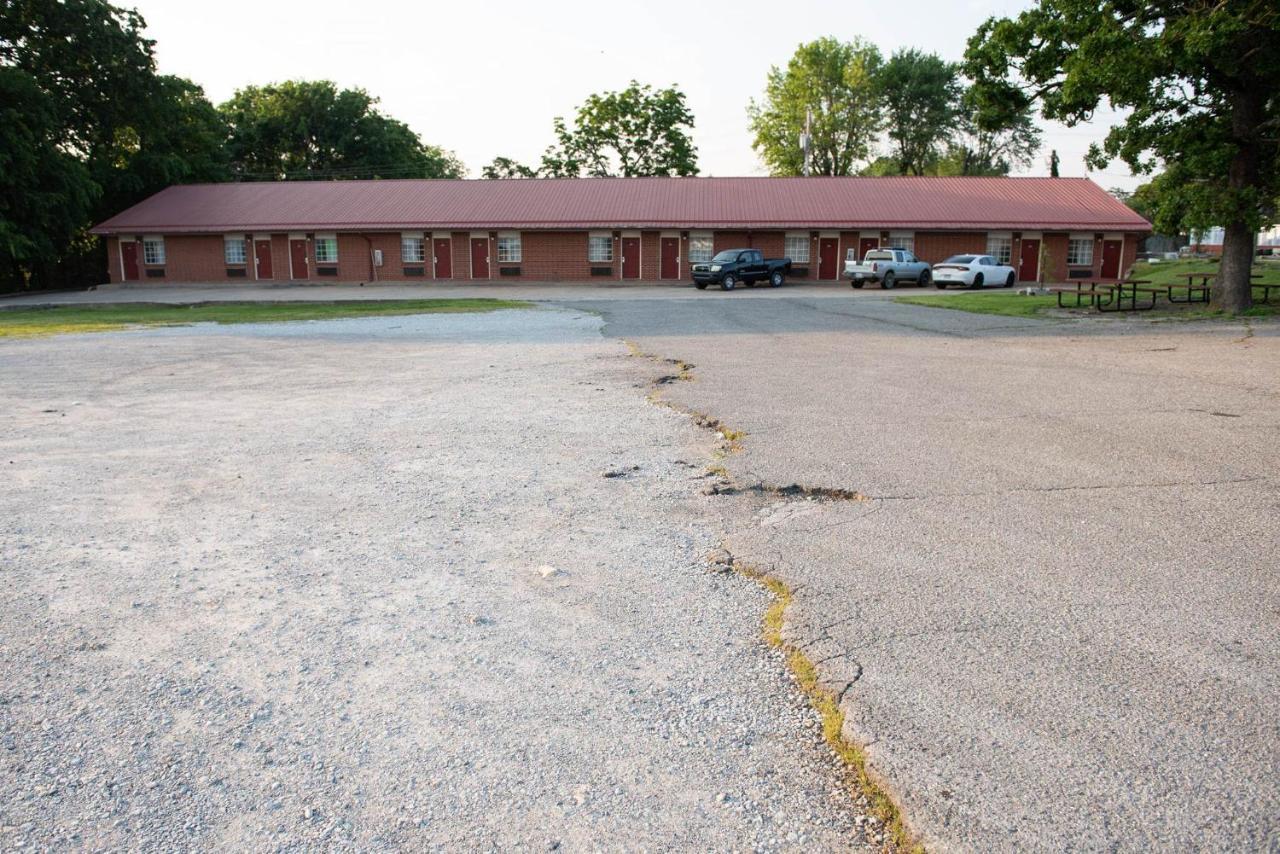 Americas Best Value Inn And Suites Siloam Springs Eksteriør billede