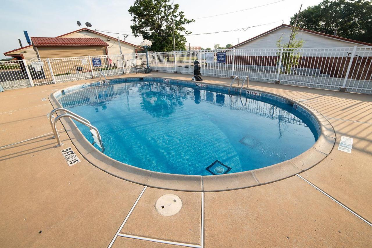Americas Best Value Inn And Suites Siloam Springs Eksteriør billede